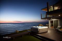 Distinctively Outdoors